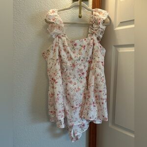 ARULA Floral Ruffle Strap Romper